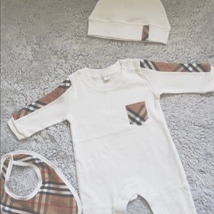 Baby Onesie 3-6M/6-9M